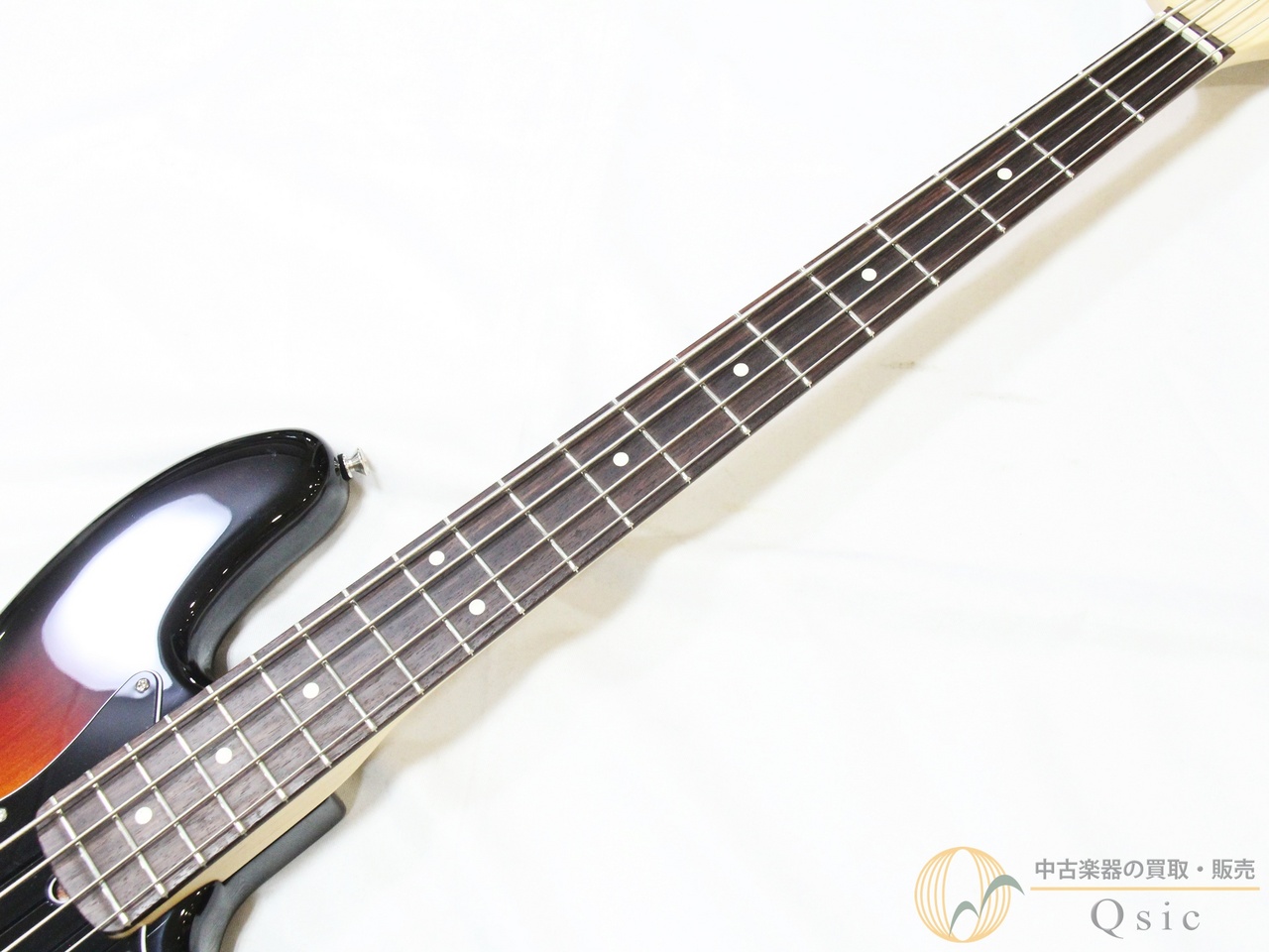 Fender American Performer Jazz Bass 3-Color Sunburst 2024年製