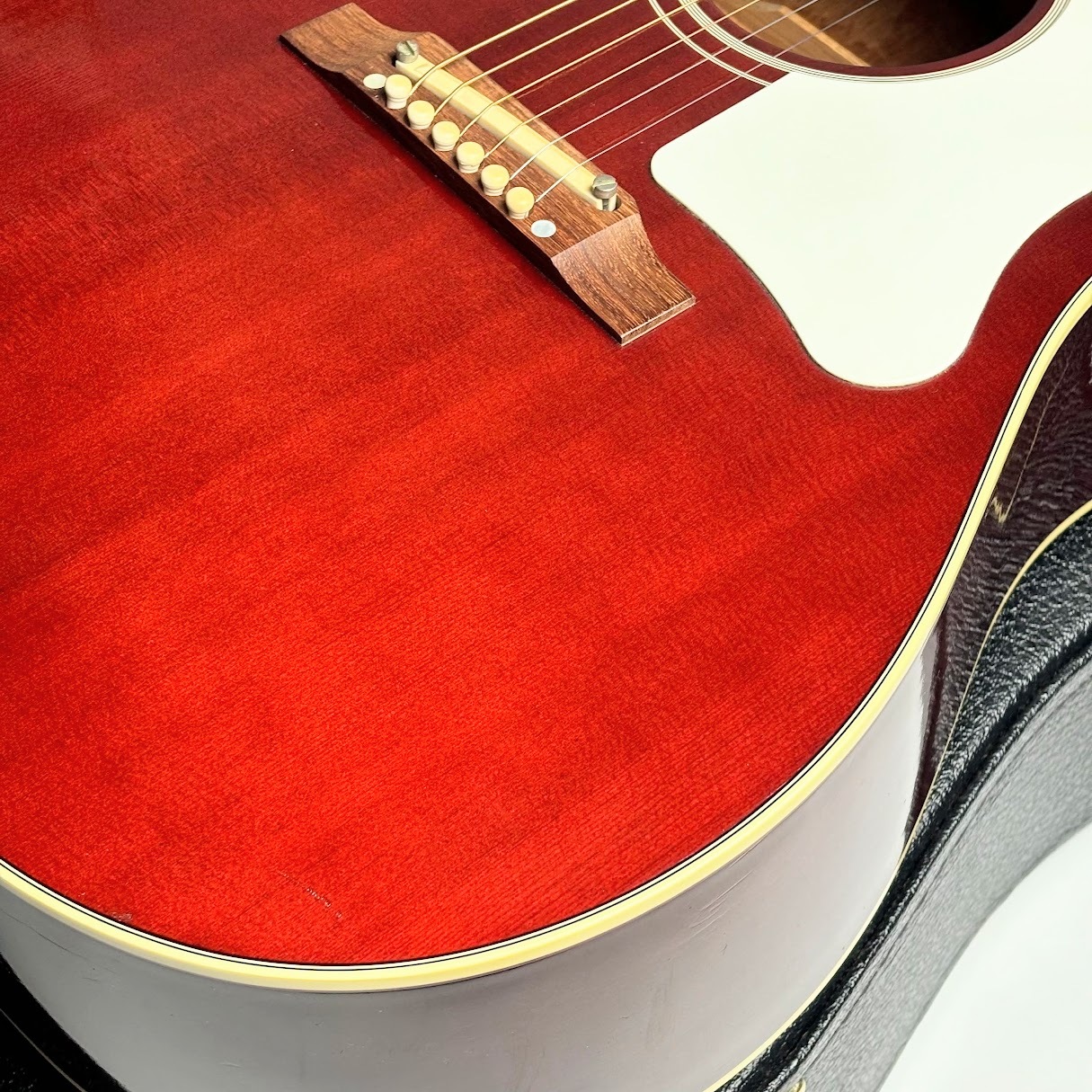 Gibson Custom Shop 1960s J-45 ADJ Limited Edition(Wine Red)【現物