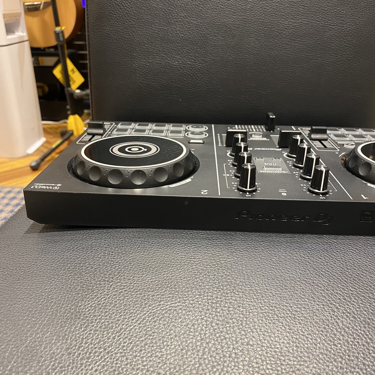 Pioneer DJ DDJ-200 2ch スマート DJコントローラー-