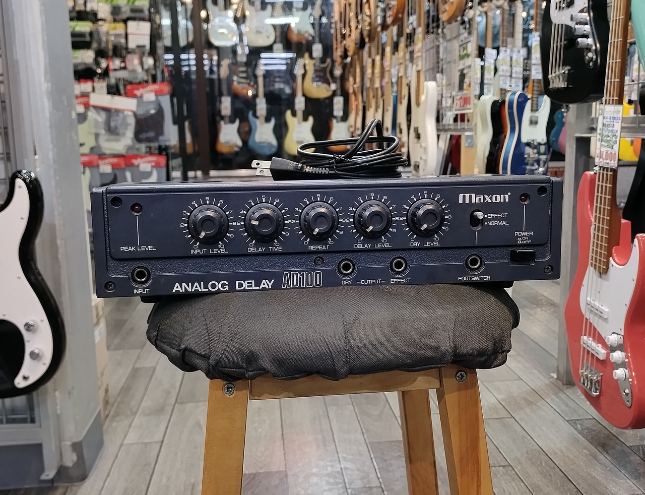Maxon アナログディレイ AD100 訳あり Maxon アナログディレイ AD100 訳あり Maxon AD100（中古）【楽器検索
