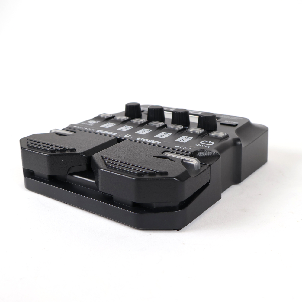 ZOOM G1FOUR マルチエフェクター 中古品 G1 FOUR 中古】ZOOM G1 Four マルチエフェクター - 神奈川県の中古楽器店