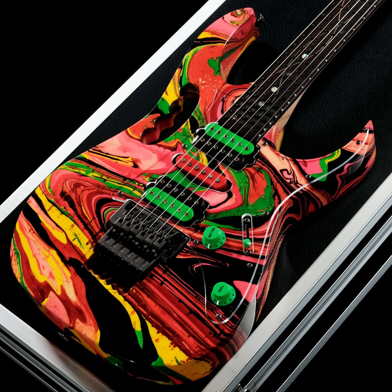 出ました！Ibanez Jemini Steve Vai Signature Ibanez JEM2K-DNA Steve Vai Signature Model Limited Edition