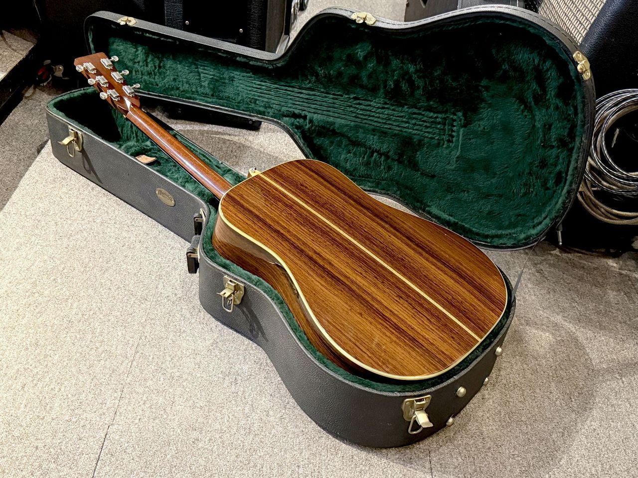 Martin HD-28 Custom Pre War Reissue（ビンテージ）【楽器検索