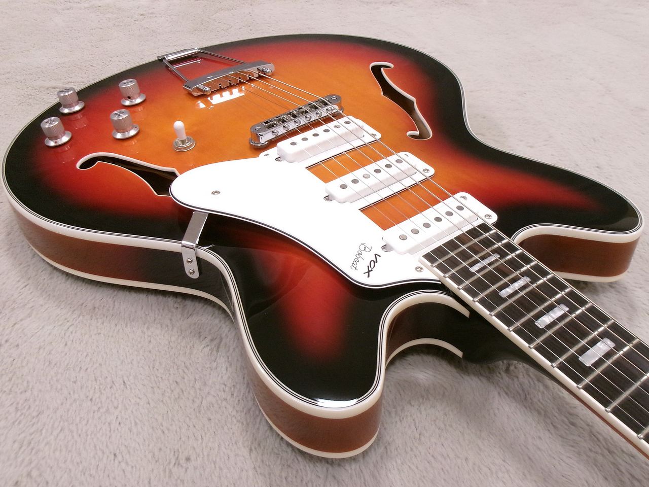 VOX Bobcat S66 サンバースト（B級特価）【楽器検索デジマート】