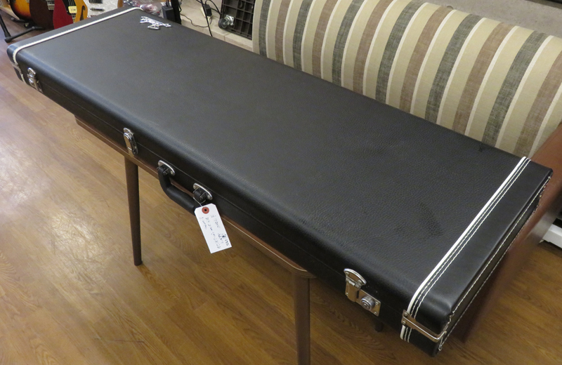 Fender Black Tolex Case for Jazz Bass（中古）【楽器検索デジマート】