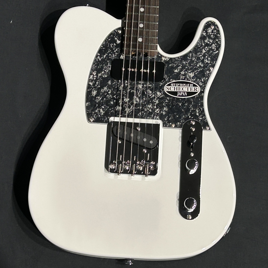 tokyoguitars オーダーメイド ホワイト エレキギター 自分だけの一本をその手に。セミオーダーメイドで創り出す他には