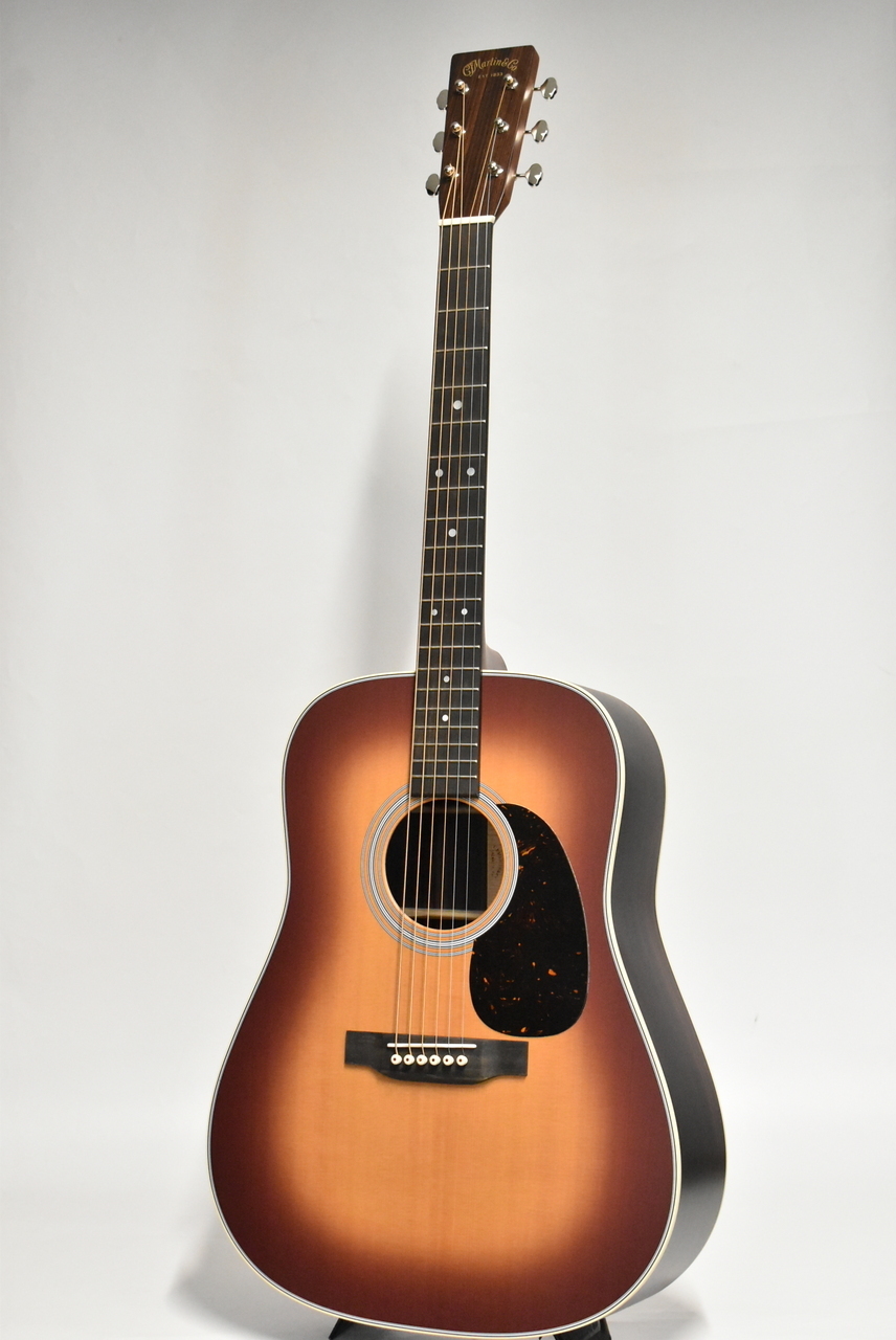 【超美品・最終値下げ】Martin D-28 Standard 2020 The Legend Just Got Better – New Martin D28 Review! - YouTube