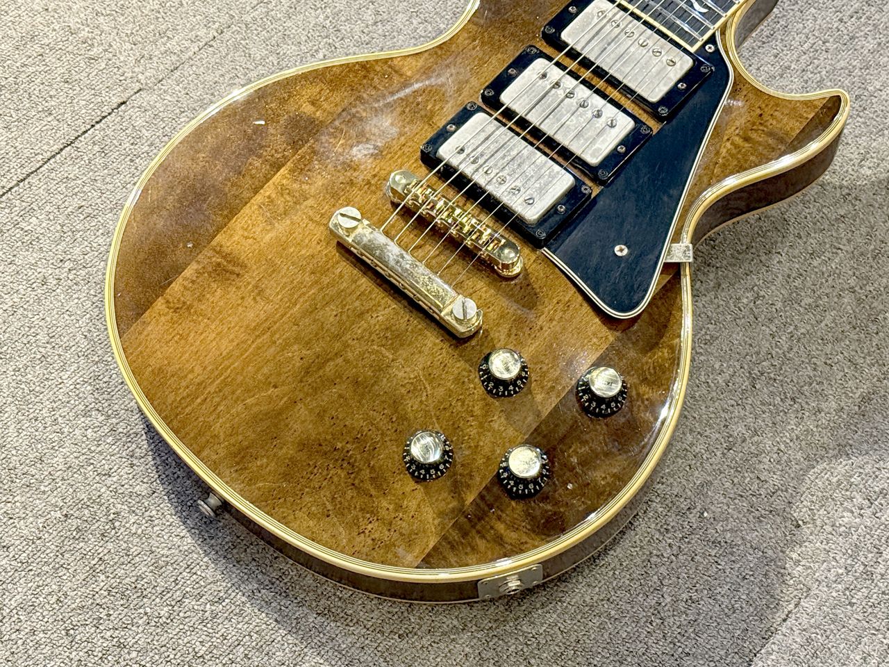 Gibson Artisan　レア　ヴィンテージ　レスポール　カスタム Gibson Les Paul Artisan（ビンテージ）［デジマートSALE］【楽器検索