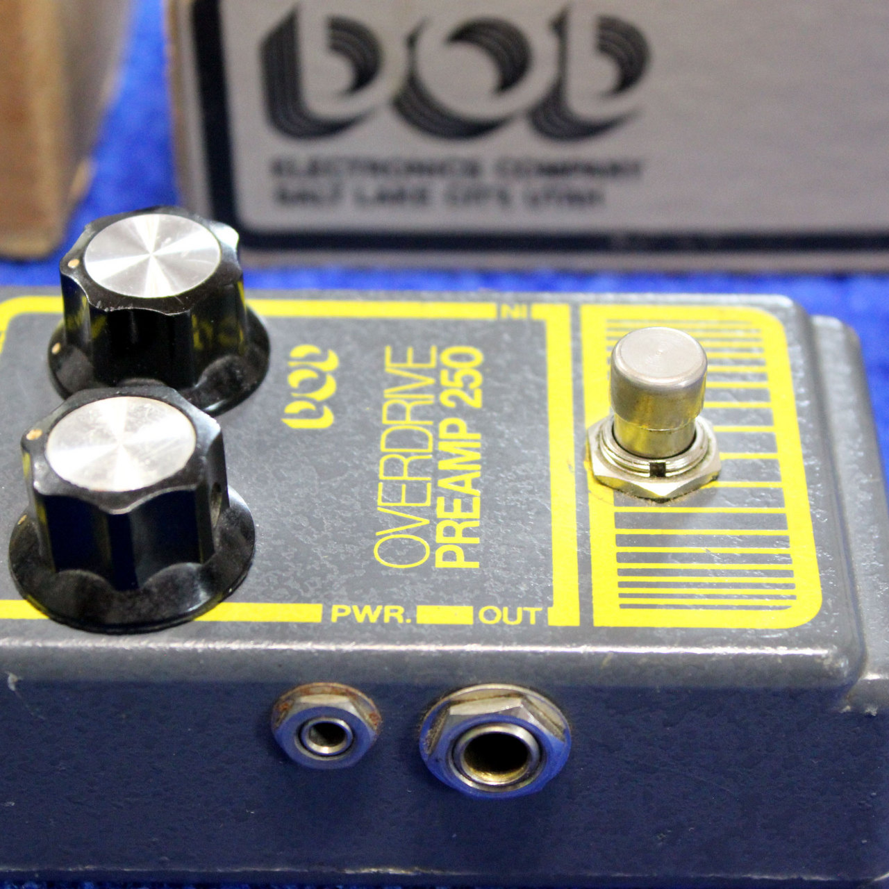 DOD OVERDRIVE PREAMP 250 Grey オーバードライブ プリアンプ 250 グレー 初期型 1979～80年です。  （ビンテージ）【楽器検索デジマート】