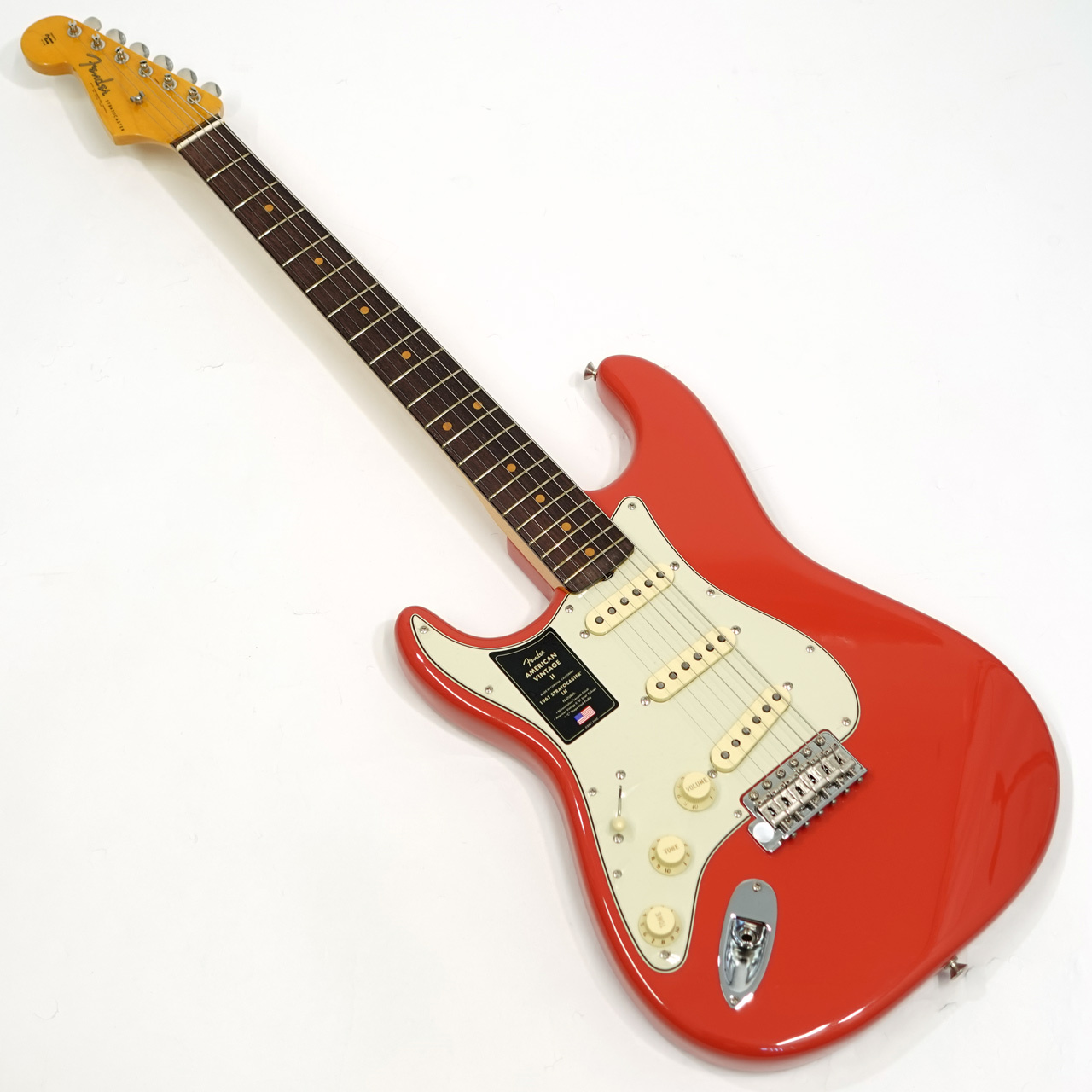 Fender American Vintage II 61 25/8店頭購入品 Fender American Vintage II 1961 Stratocaster Olympic White