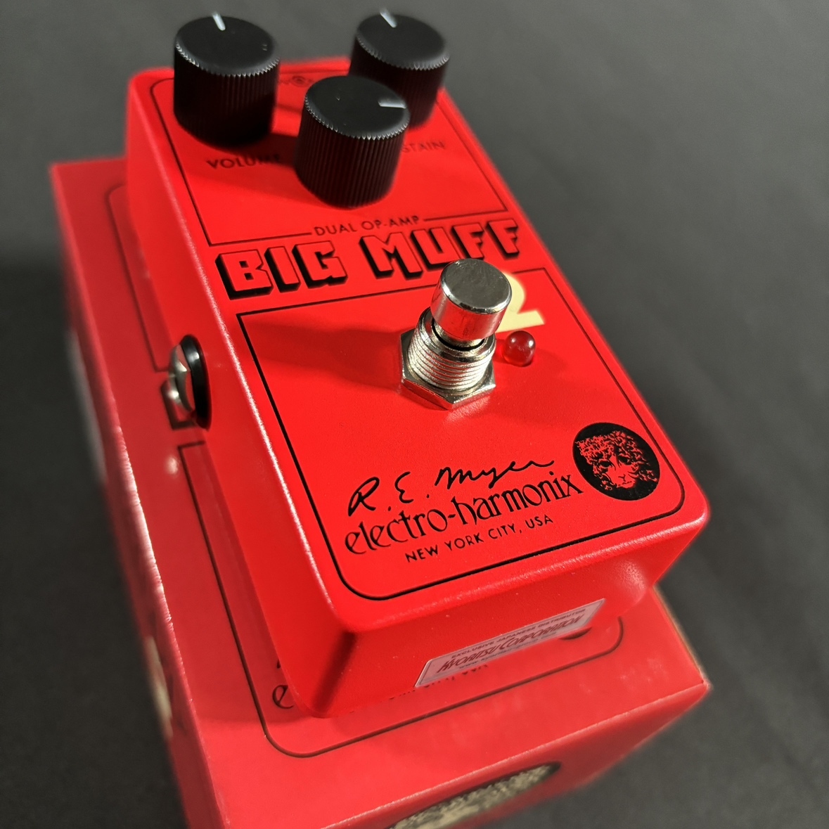 Electro-Harmonix BIG MUFF PI 2（新品/送料無料）【楽器検索デジマート】