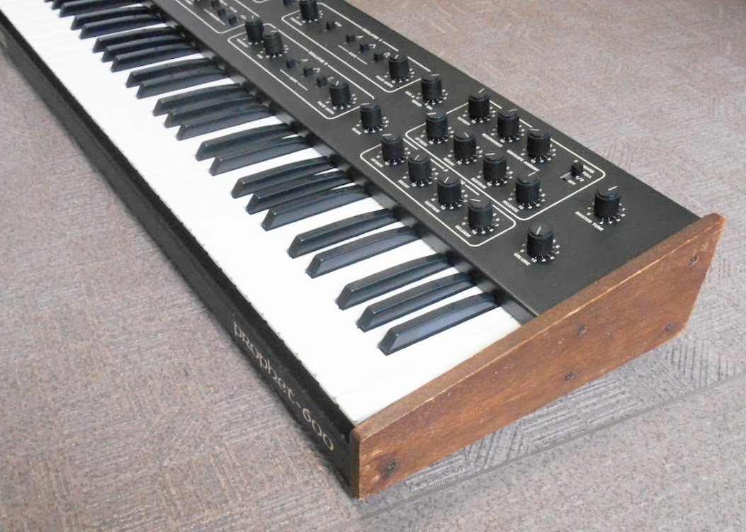 Sequential Circuits Prophet-600 USA （中古）【楽器検索デジマート】