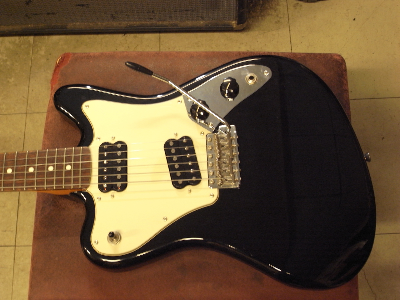 Fender MIJ SUPER-SONIC（中古）【楽器検索デジマート】