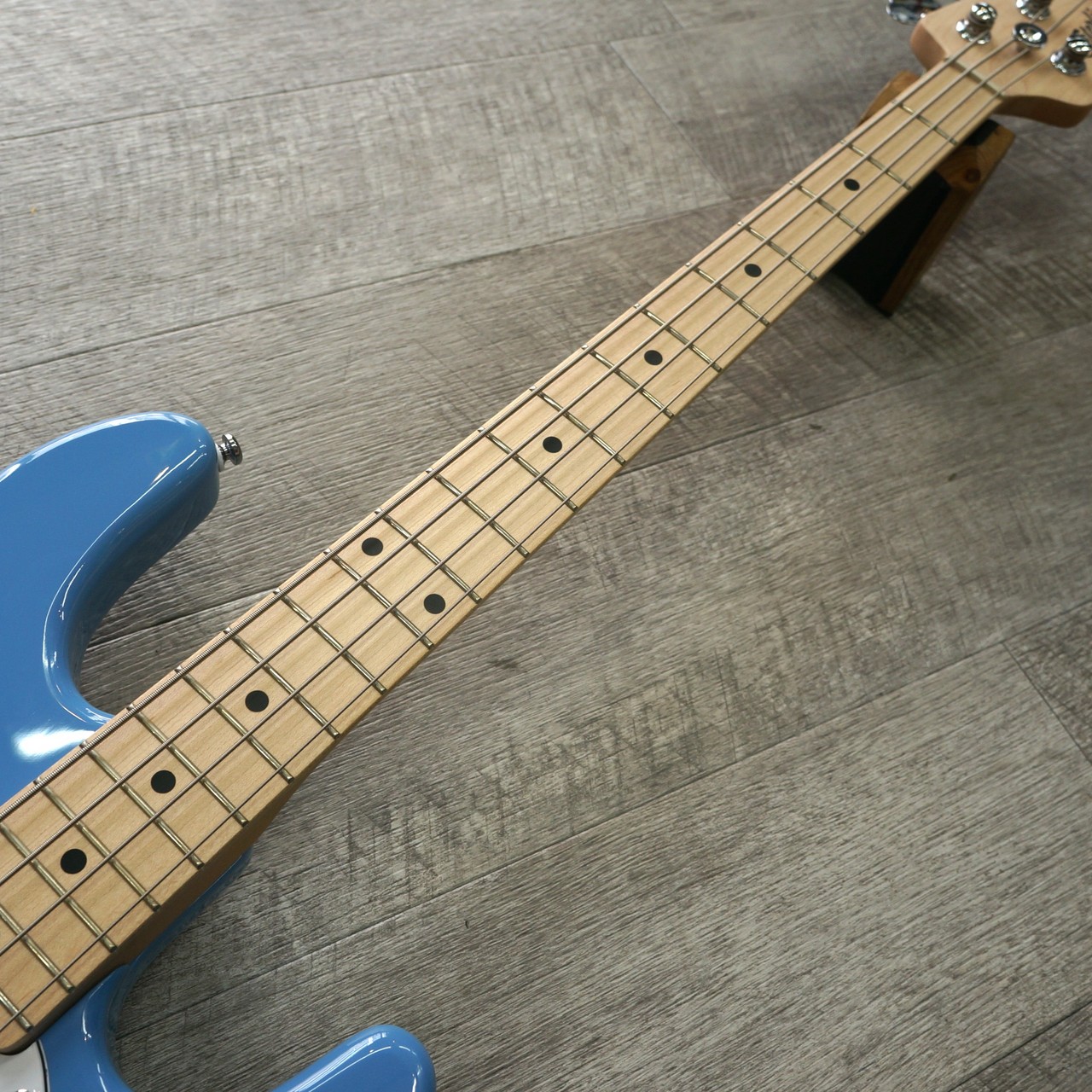 Sterling by MUSIC MAN S.U.B. Series Ray4(Chopper Blue)（新品