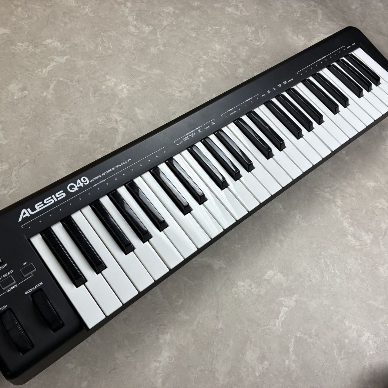 ALESIS Q49（中古）【楽器検索デジマート】