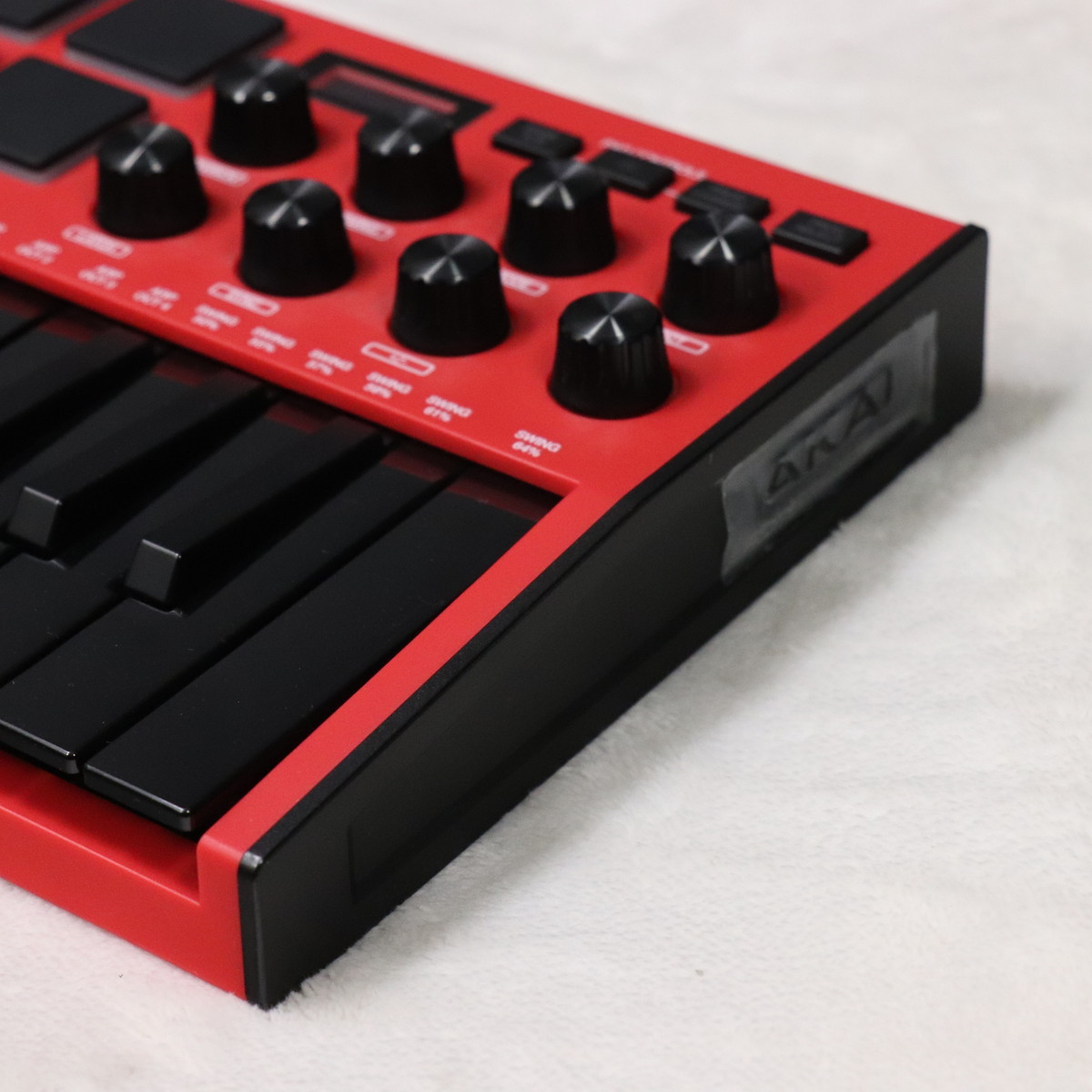 AKAI MPK mini MK3 Red 【梅田店】（中古）【楽器検索デジマート】