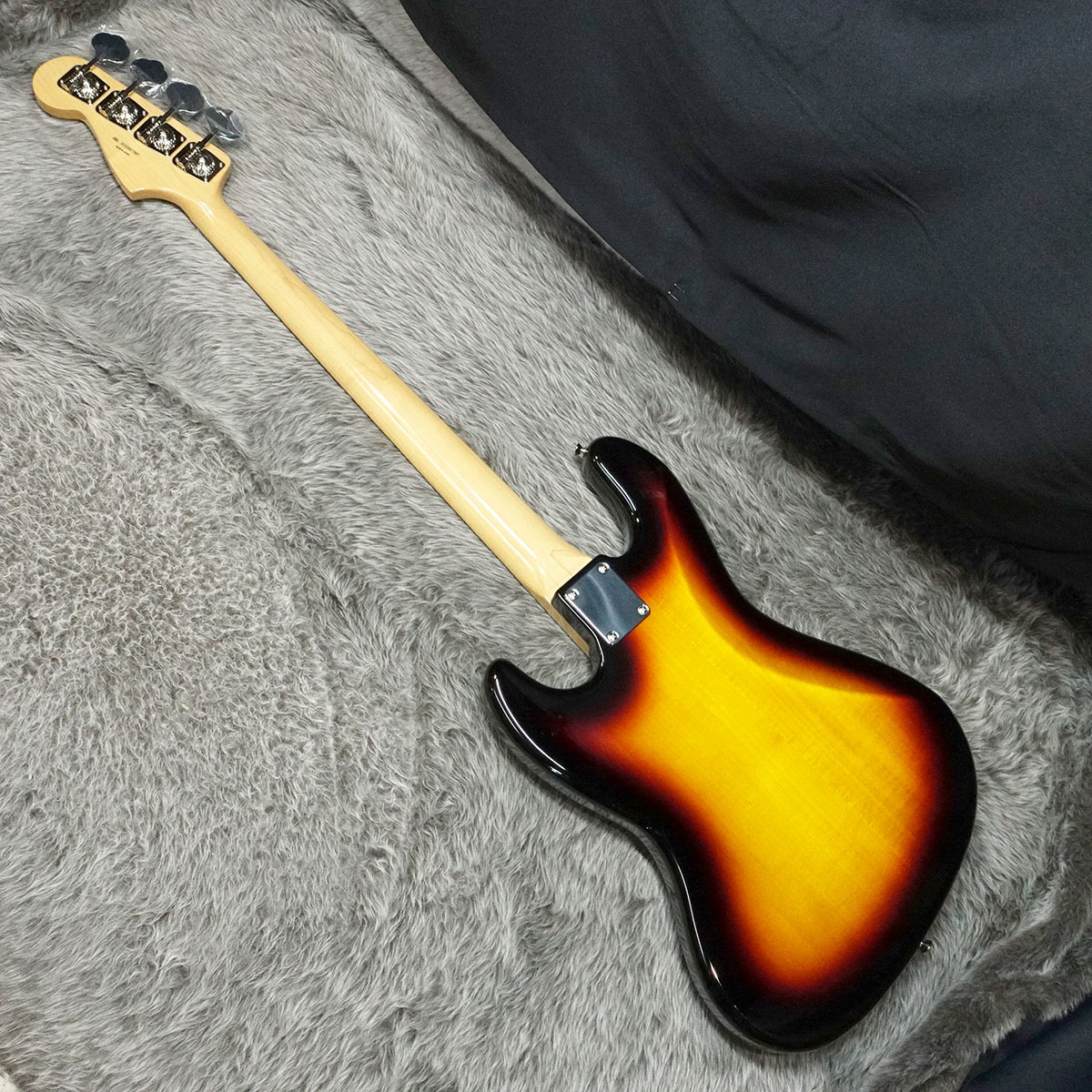 Fender Made in Japan Traditional 60s Jazz Bass RW 3-Color Sunburst （新品/送料無料）【楽器検索デジマート】