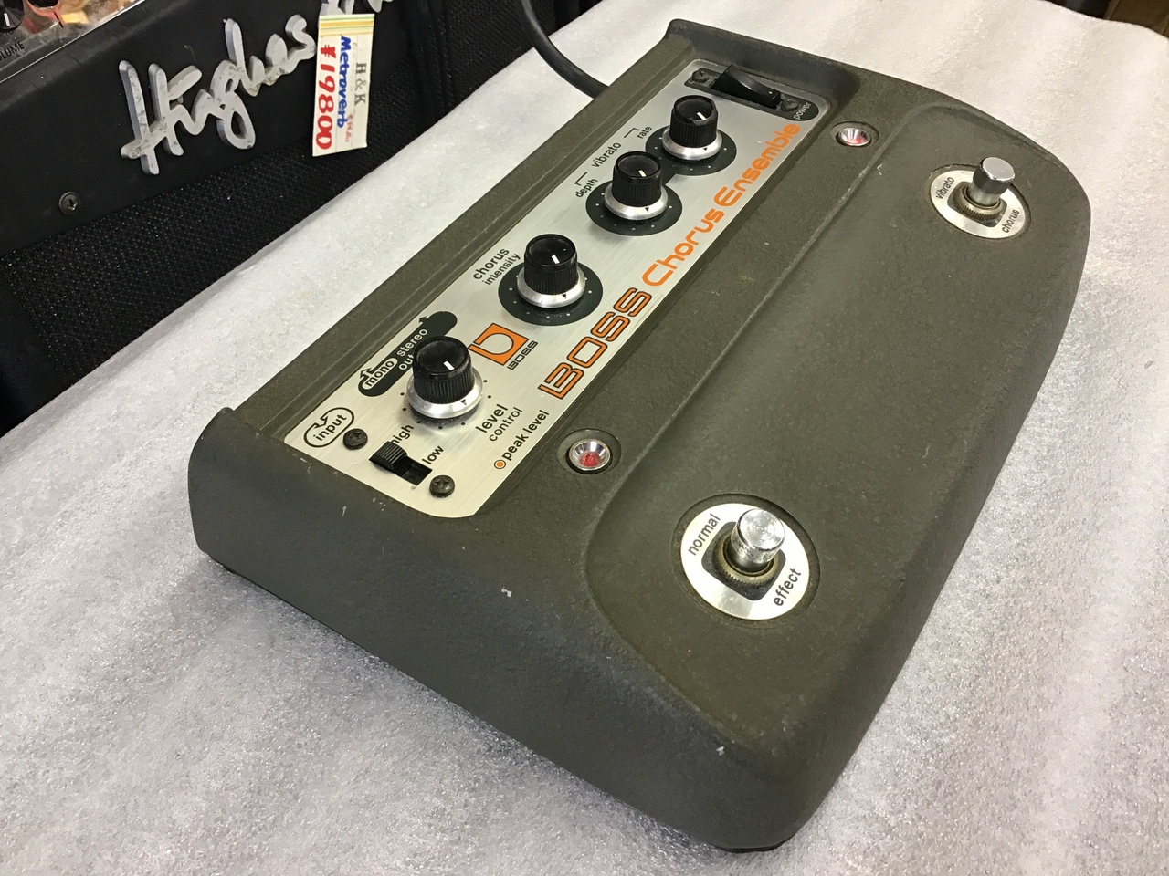 BOSS CE-1 Chorus Ensemble（ビンテージ）【楽器検索デジマート】