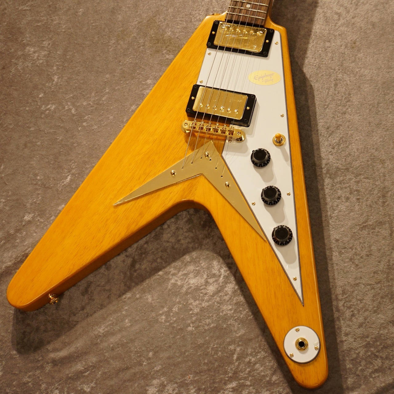 【美品】バーストバッカー3搭載！Epiphone Flying V Korina 美品】バーストバッカー3搭載！Epiphone Flying V Korina - メルカリ