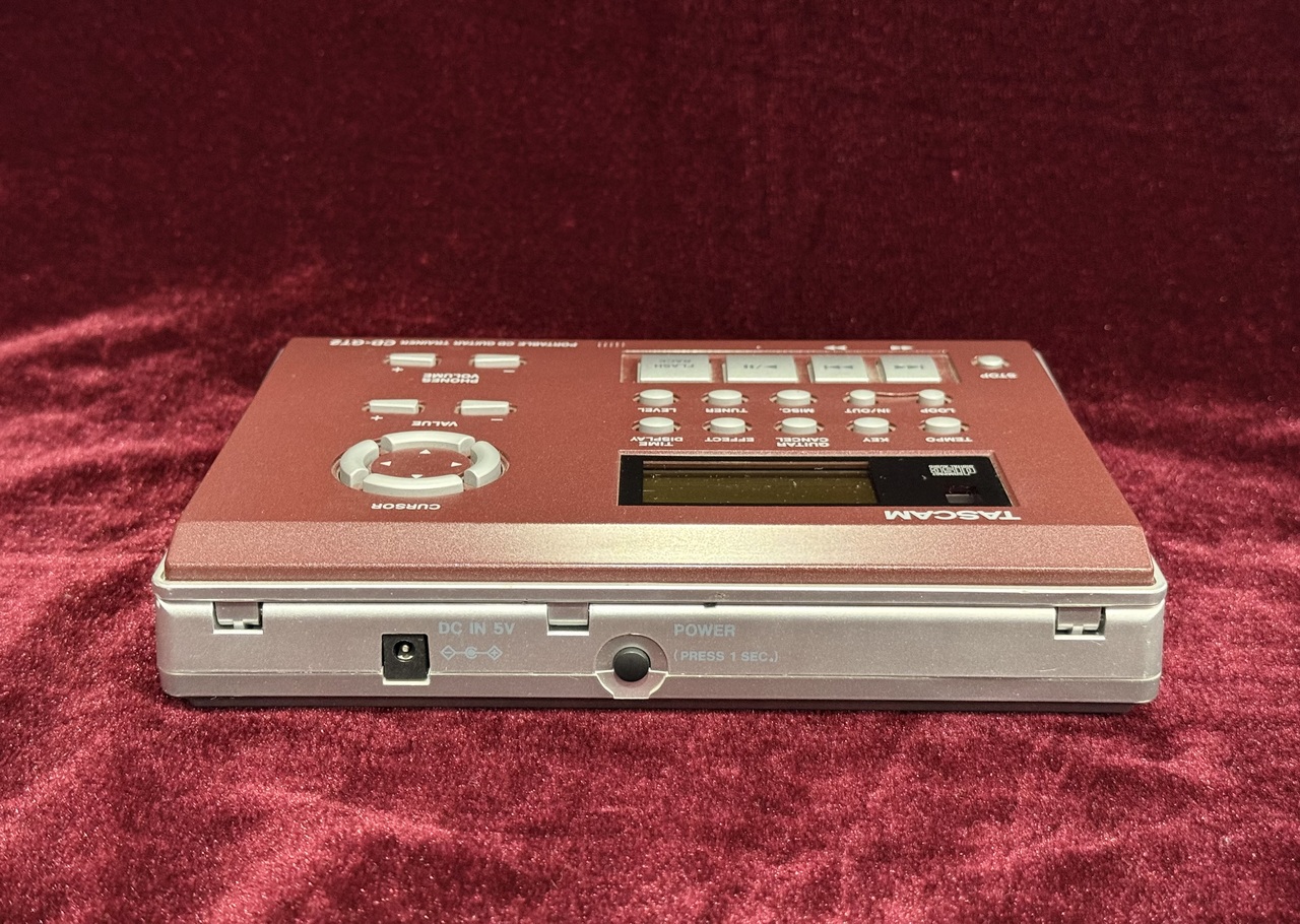 Tascam CD-GT2 ポータブルCDギタートレーナー（中古）【楽器検索
