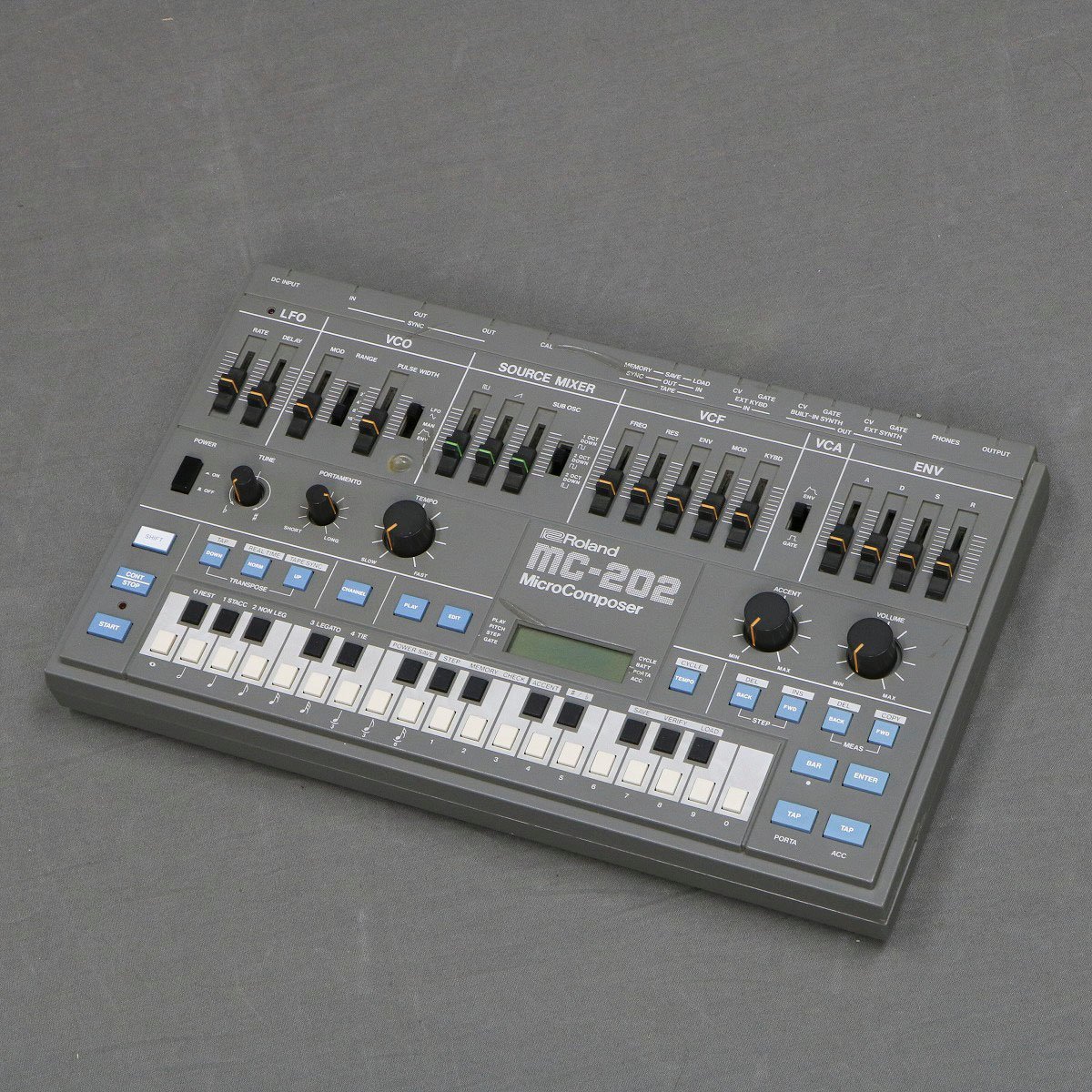 Roland MC-202【御茶ノ水本店】