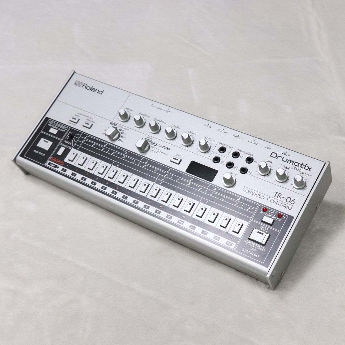 Roland TR-06 【梅田店】