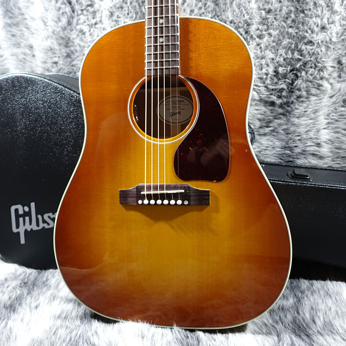 Gibson J-45 Standard Heritage Cherry Sunburst（新品/送料無料
