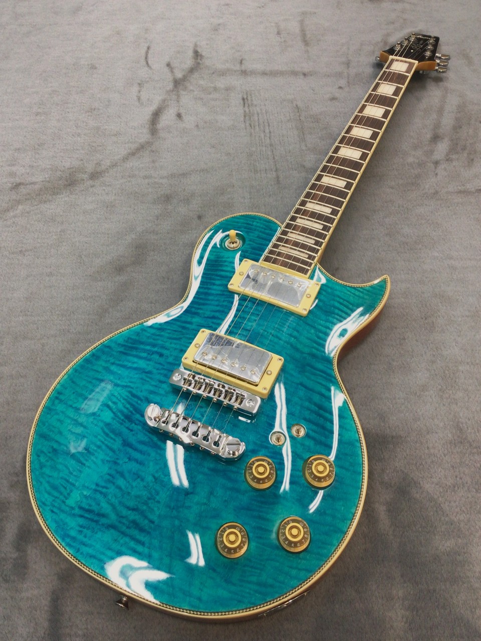 Aria Pro II PE-700　SBL(See-through Blue) Aria Pro II PE-700 / SBL(See-through Blue)（新品/送料無料