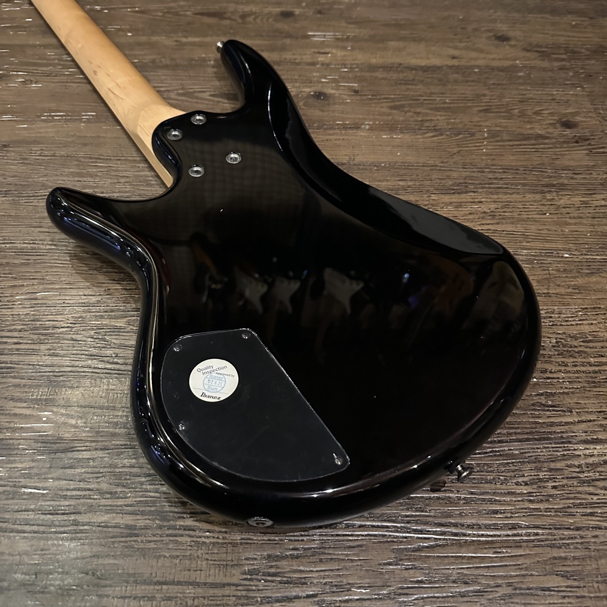 【清掃済】IBanez GSR-320 エレキベース 楽天市場】プレゼント付き！Ibanezアイバニーズ/GIOエレキベース