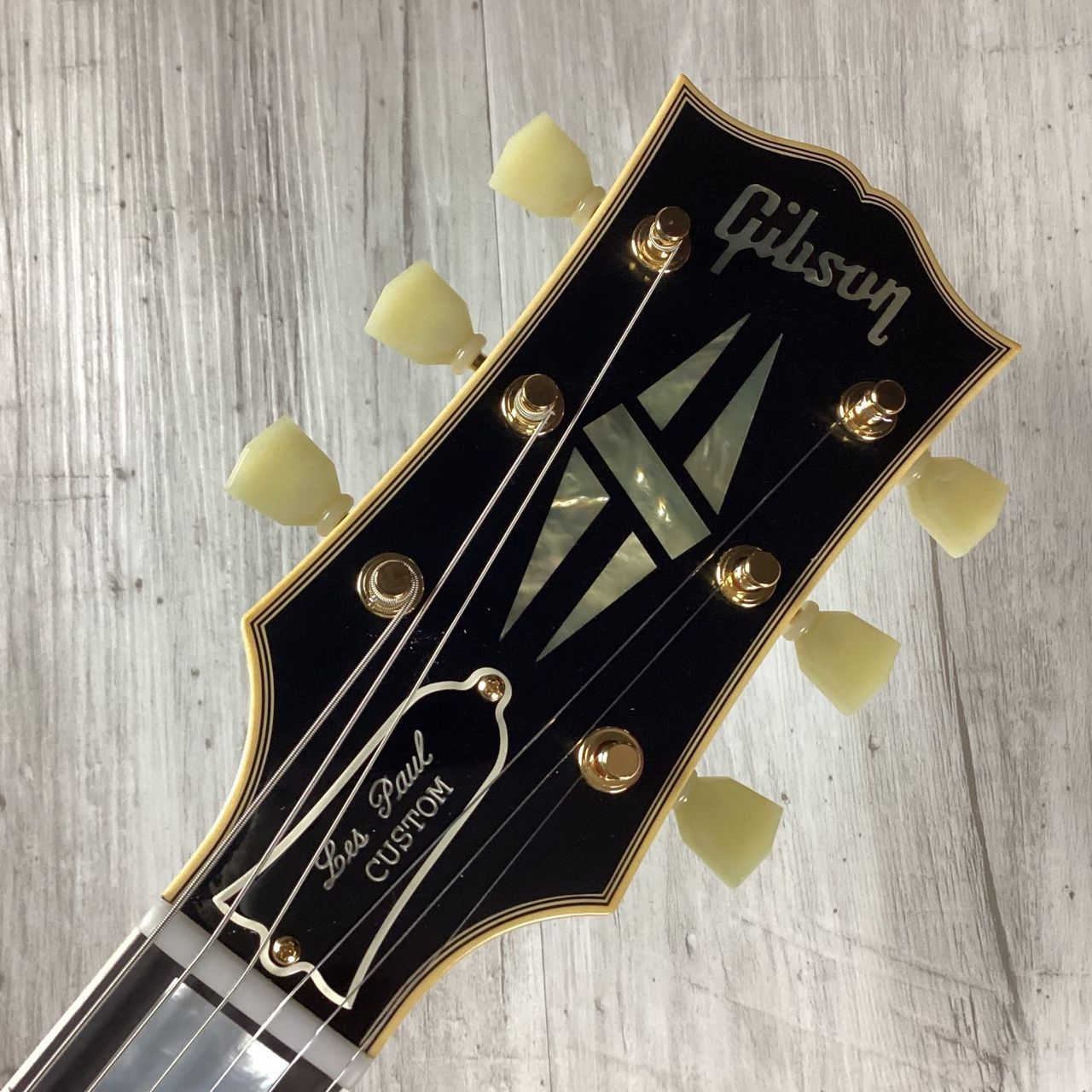 ギャバンのレスポールカスタム ビンテージ◆ショルダー・ケース付き カスタム・ショップ・モデル | Gibson Japan