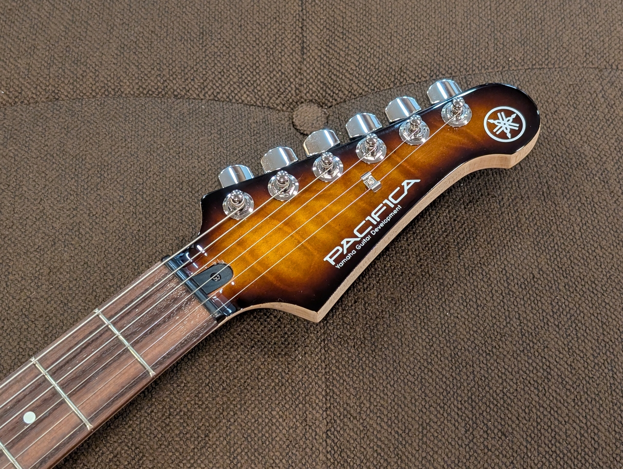 YAMAHA PACIFICA212VQM / タバコブラウンサンバースト(TBS