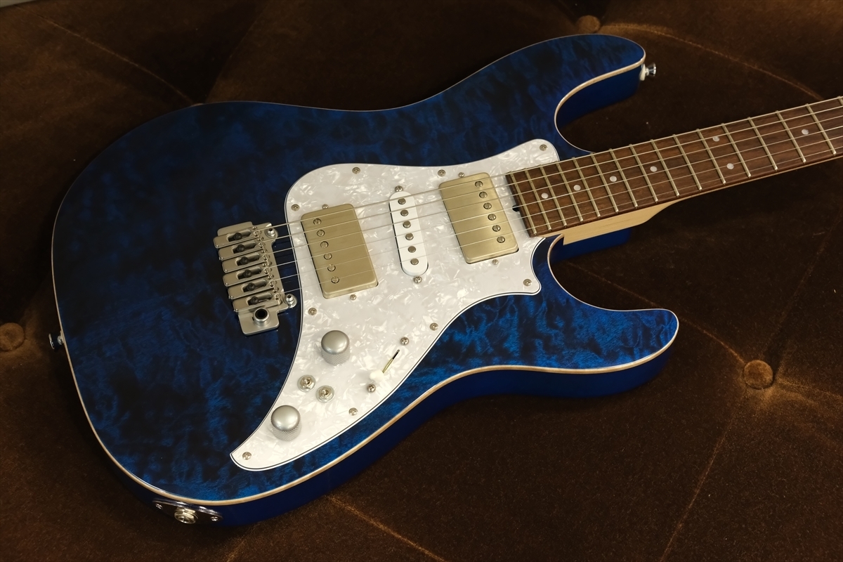 Varita Soltar Standard 5053 Quilt Top / Dark Urban Blue（新品/送料