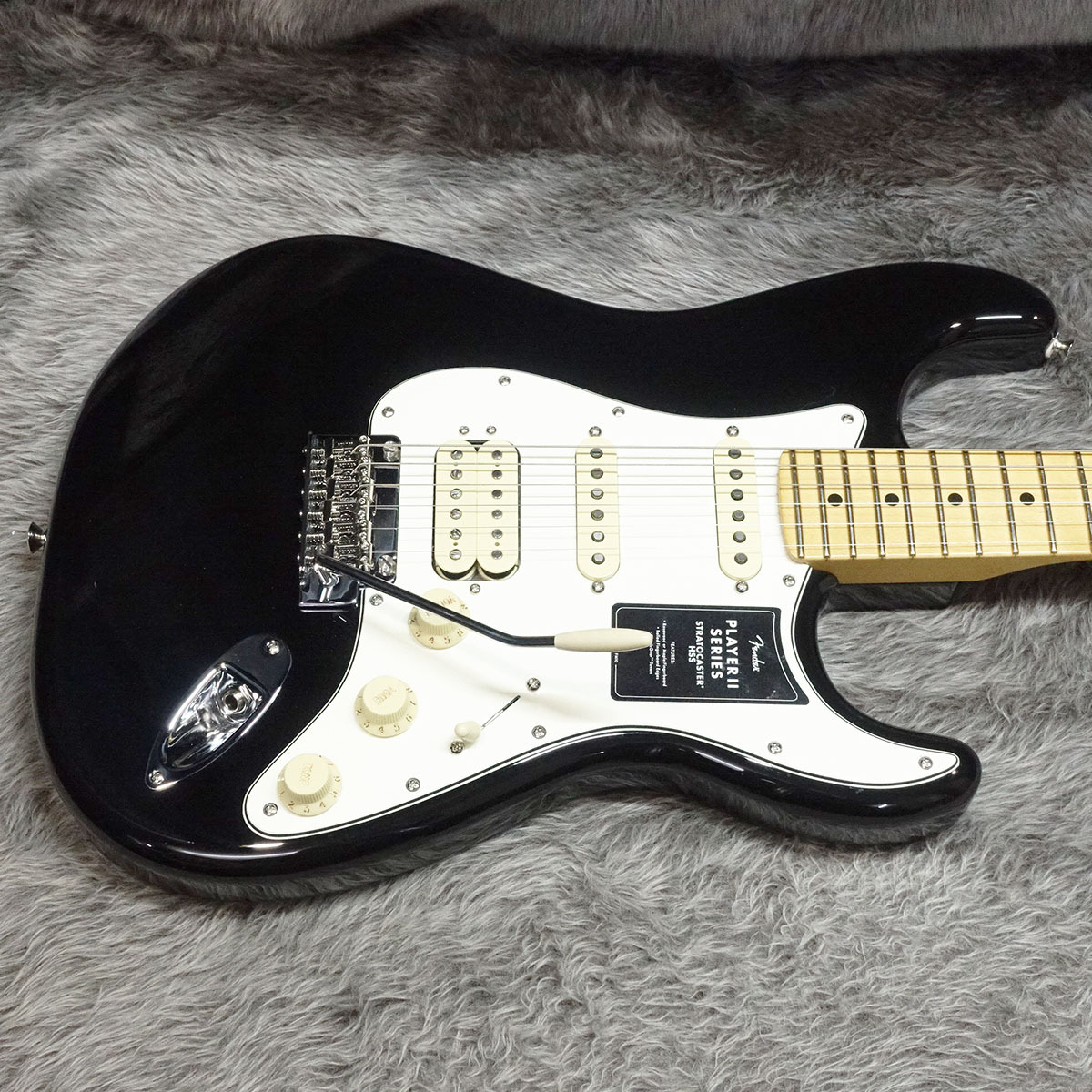 Fender Player II Stratocaster HSS MN Black（新品/送料無料