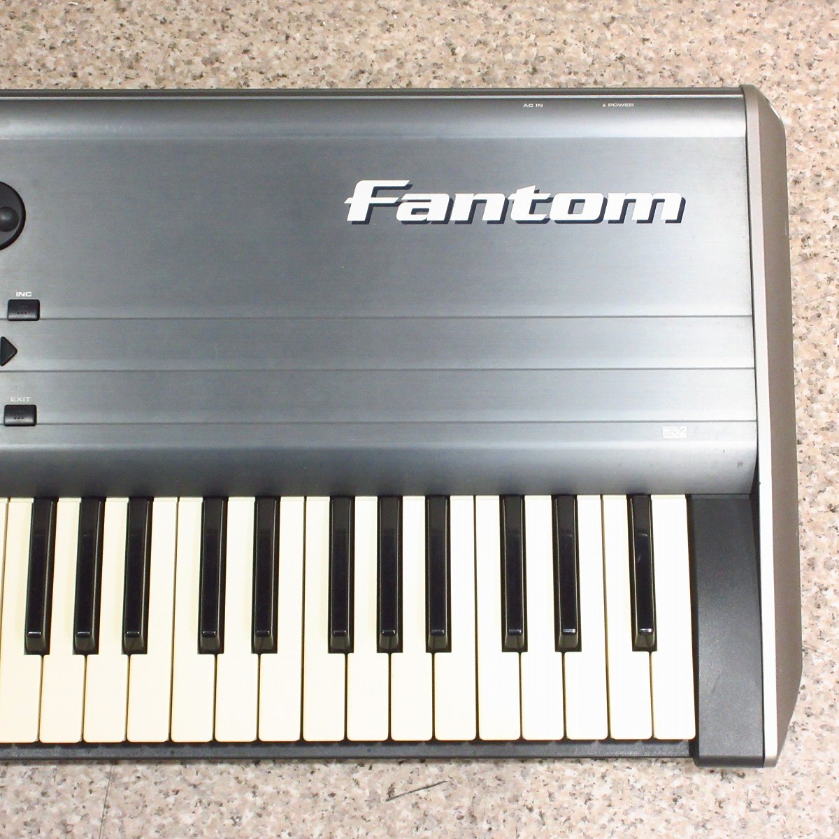 Roland FA-76(FANTOM) 