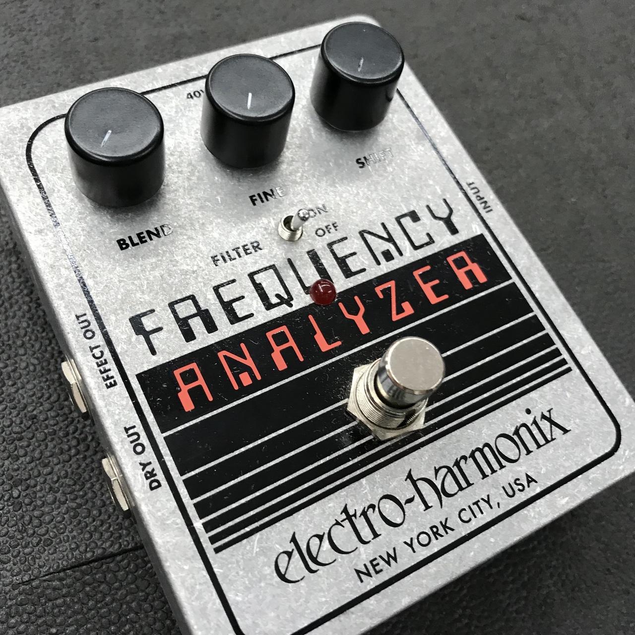 隠れた名機Electro-Harmonix Frequency Analyzer