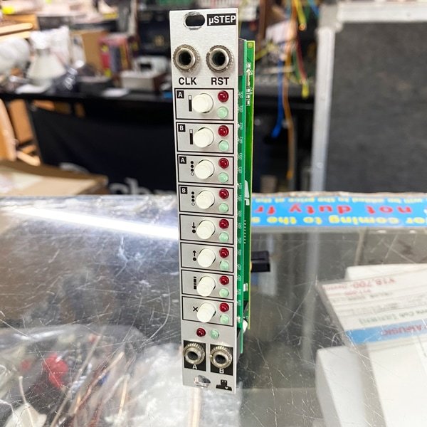 Intellijel μStep（中古）【楽器検索デジマート】