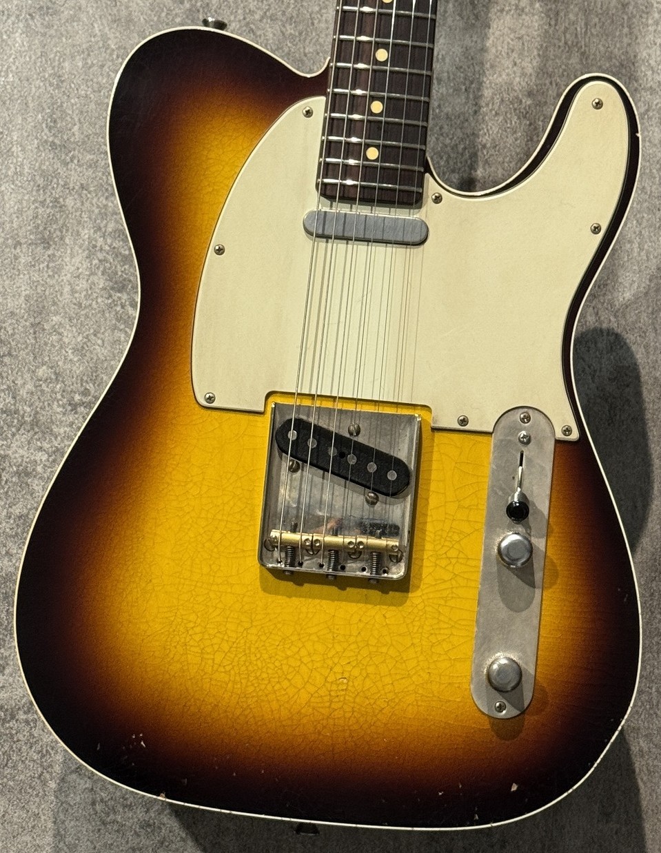 LSL INSTRUMENTS T Bone 22 Medium Aged 3Tone Sunburst【クリス