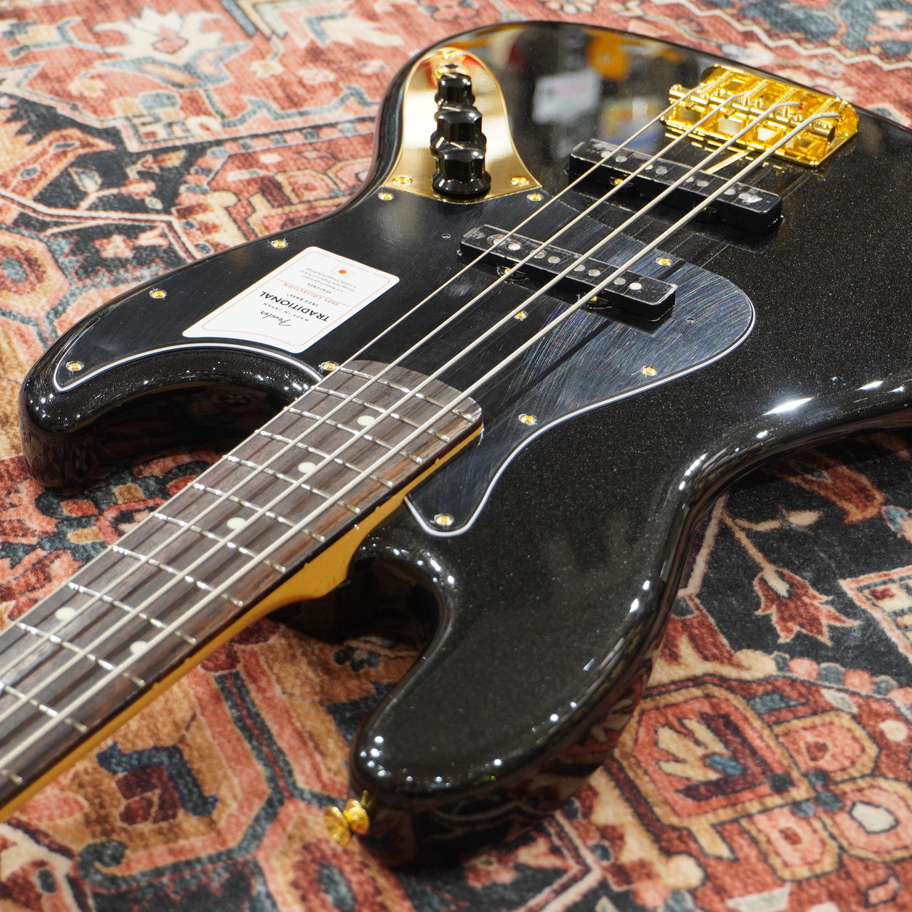 Fender Made in Japan Traditional 2025 Collection 60s Jazz Bass