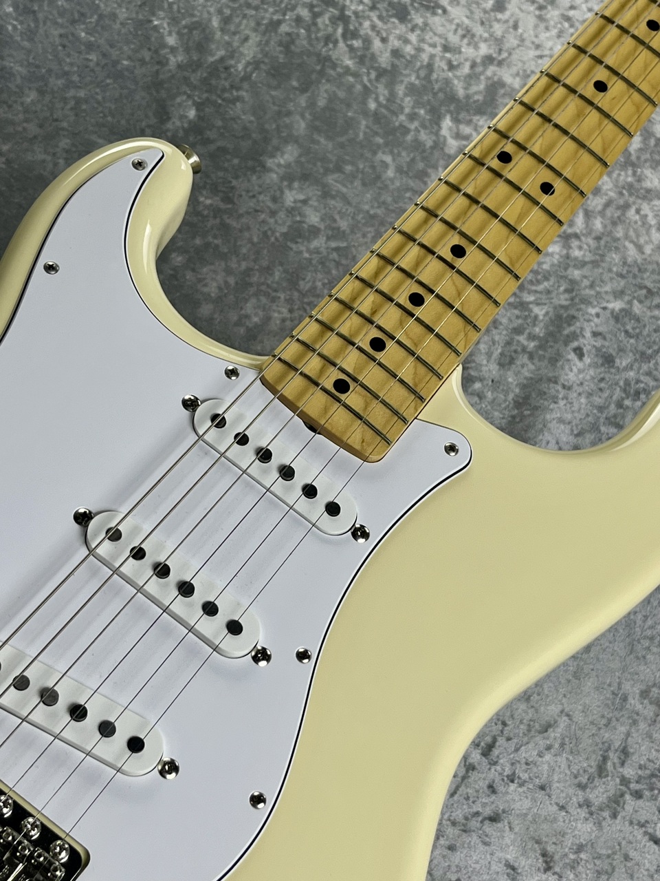 Fender Japan 【特選中古!!】ST68/LH 'MOD -VintageWhite- 【2007～08