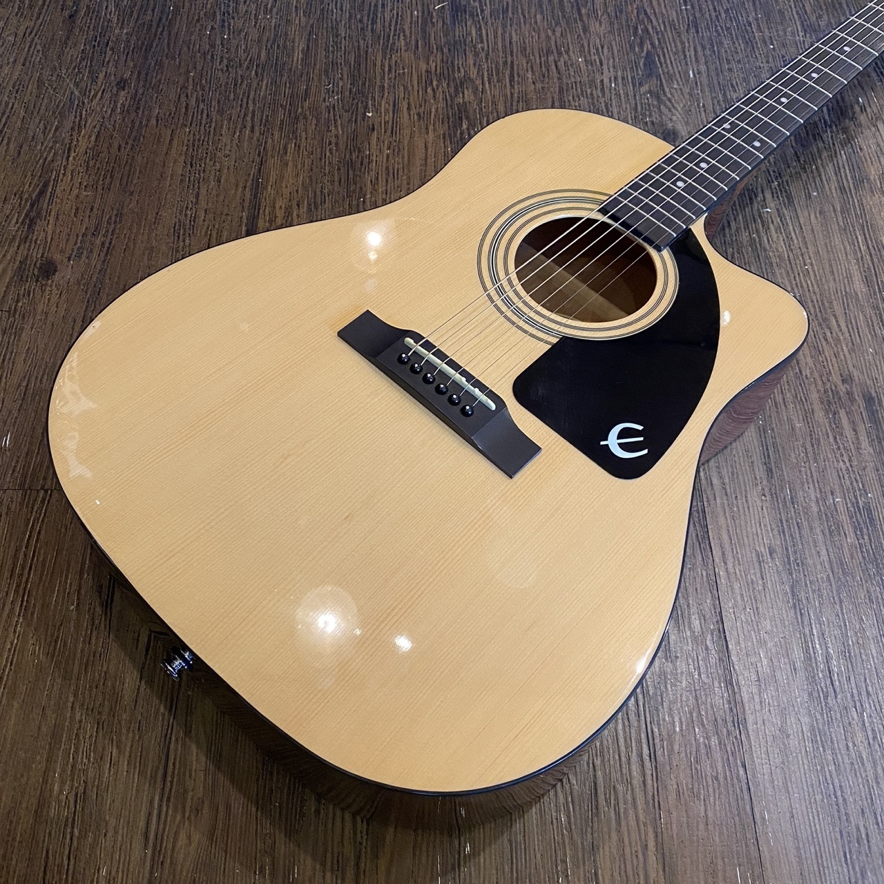 Epiphone AJ-100CE 2015年 Electric Acoustic Guitar （中古