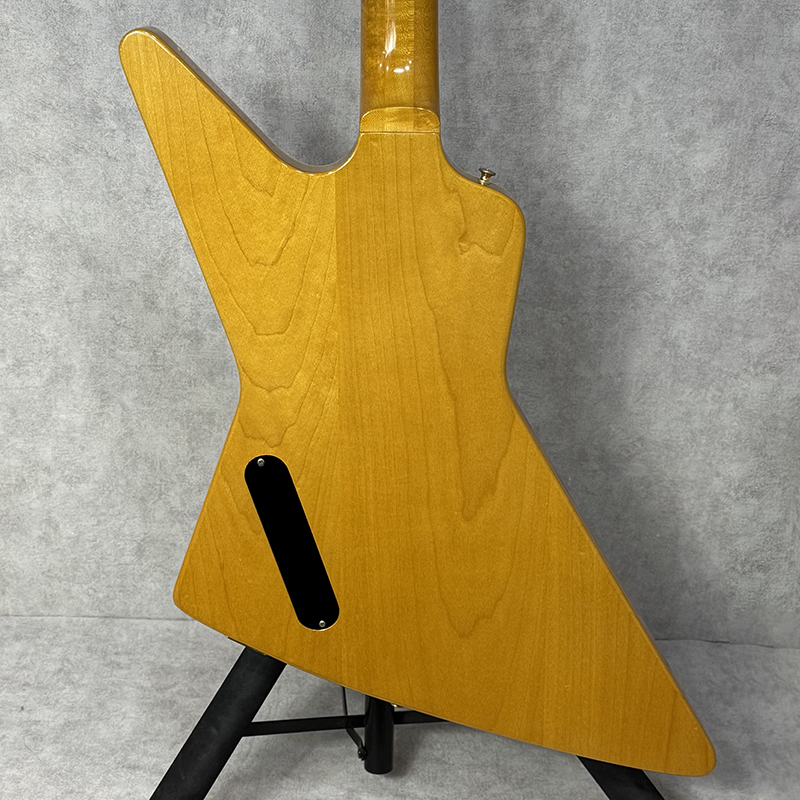 Gibson 1982 THE Explorer CMT Natural【加古川店】（ビンテージ/送料