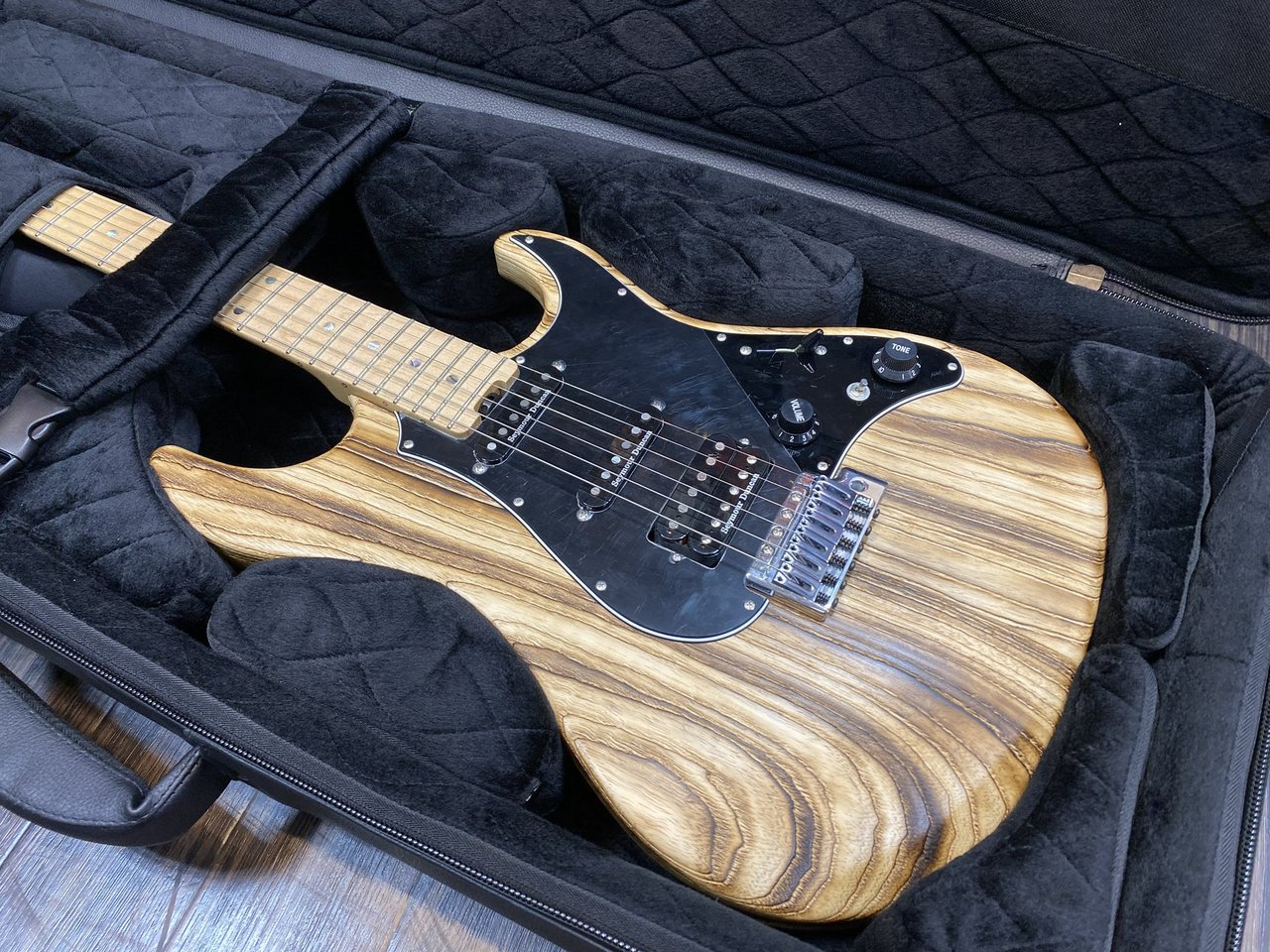 ESP Hybrid Case for Guitar ESP-HC-G（新品/送料無料）【楽器検索 