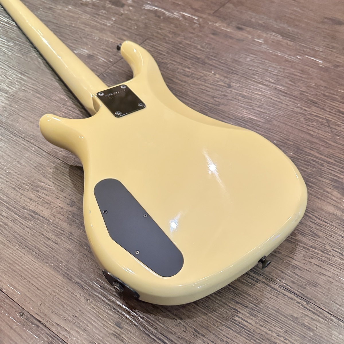FERNANDES FRB-70 Electric Bass（中古/送料無料）【楽器検索デジマート】