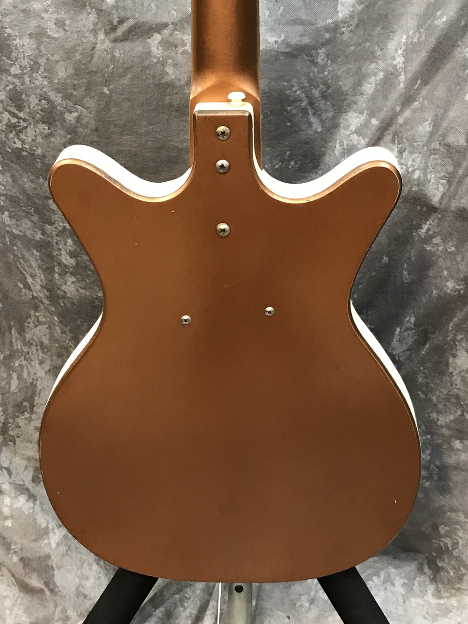 Danelectro 3412 ShortHorn Bass（ビンテージ）【楽器検索デジマート】