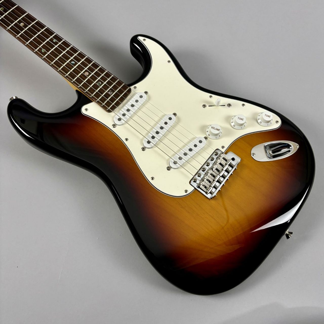 HISTORY HST-Advanced 3 Tone Sunburst エレキギター ストラトタイプ3
