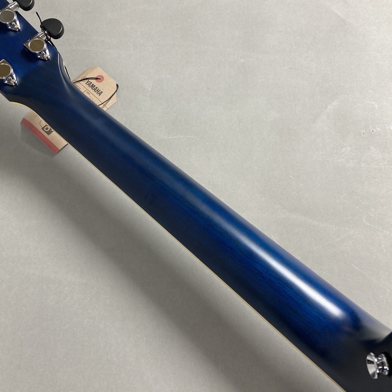 【値下げ交渉可】YAMAHA FSX825C（TQ：ターコイズ） YAMAHA FSX825C TQ(ターコイズ) アコースティックギター 【現物