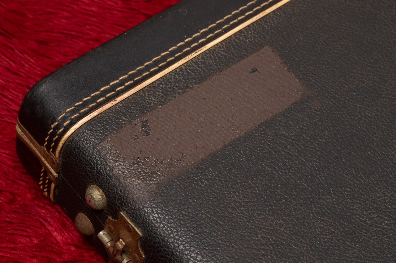 Fender Early 70s Black Tolex Case for Jazz Bass【GIB横浜】（中古