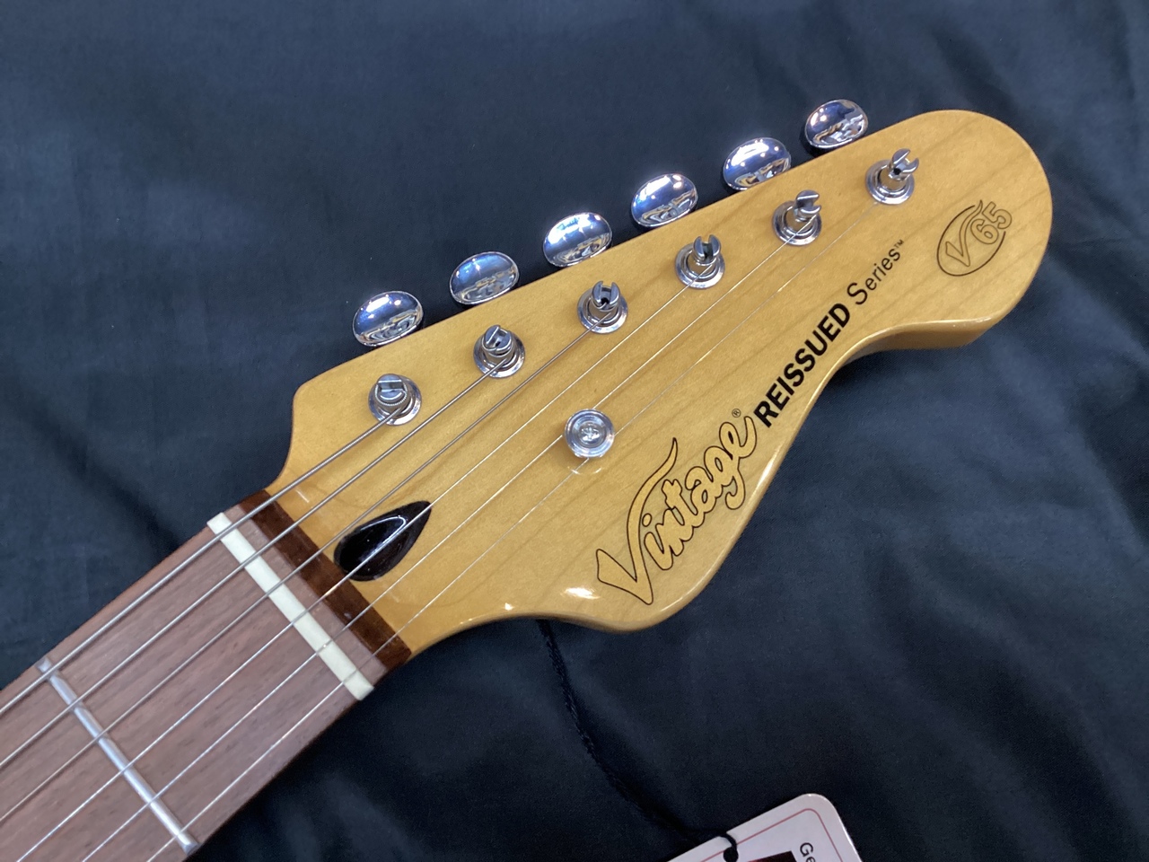 Vintage V65HTSB Hard Tail ReIssued Series/Tobacco Sunburst