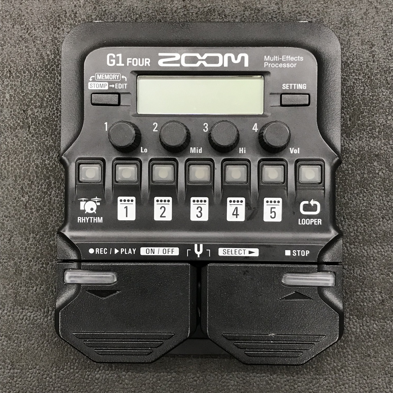 ZOOM G1 four 中古品 Zoom G1 Four Guitar Multi-effects Pedals Processor 100