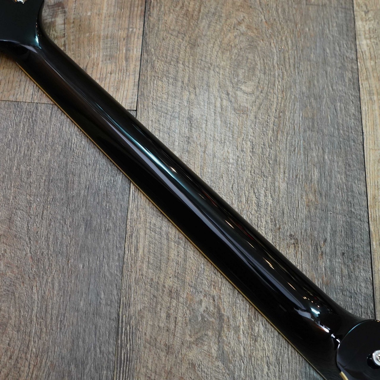 Three Dots Guitars SH Ebony Black（中古）【楽器検索デジマート】